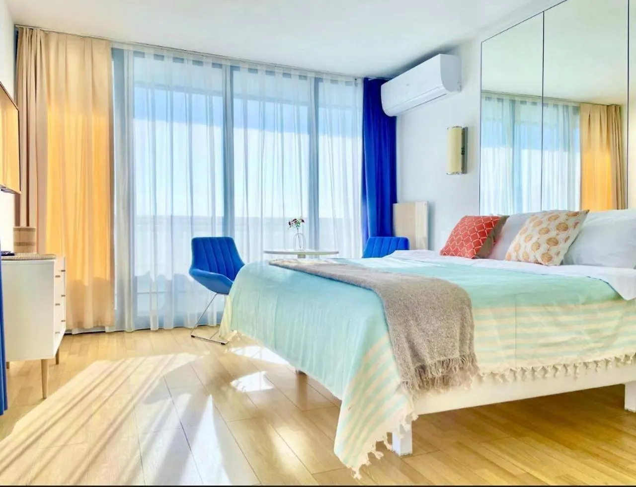 Orbi City Apart Hotel 바투미