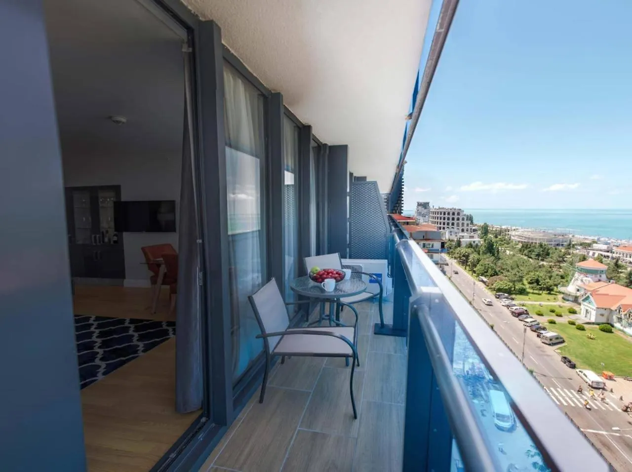 Orbi City Apart Hotel 바투미 5*,